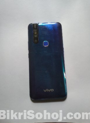 Vivo V15